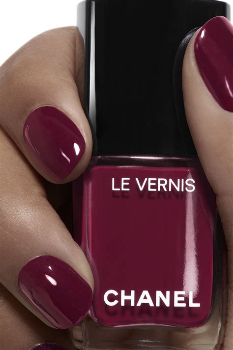 chanel le vernis 512 mythique|best chanel nail polish colors.